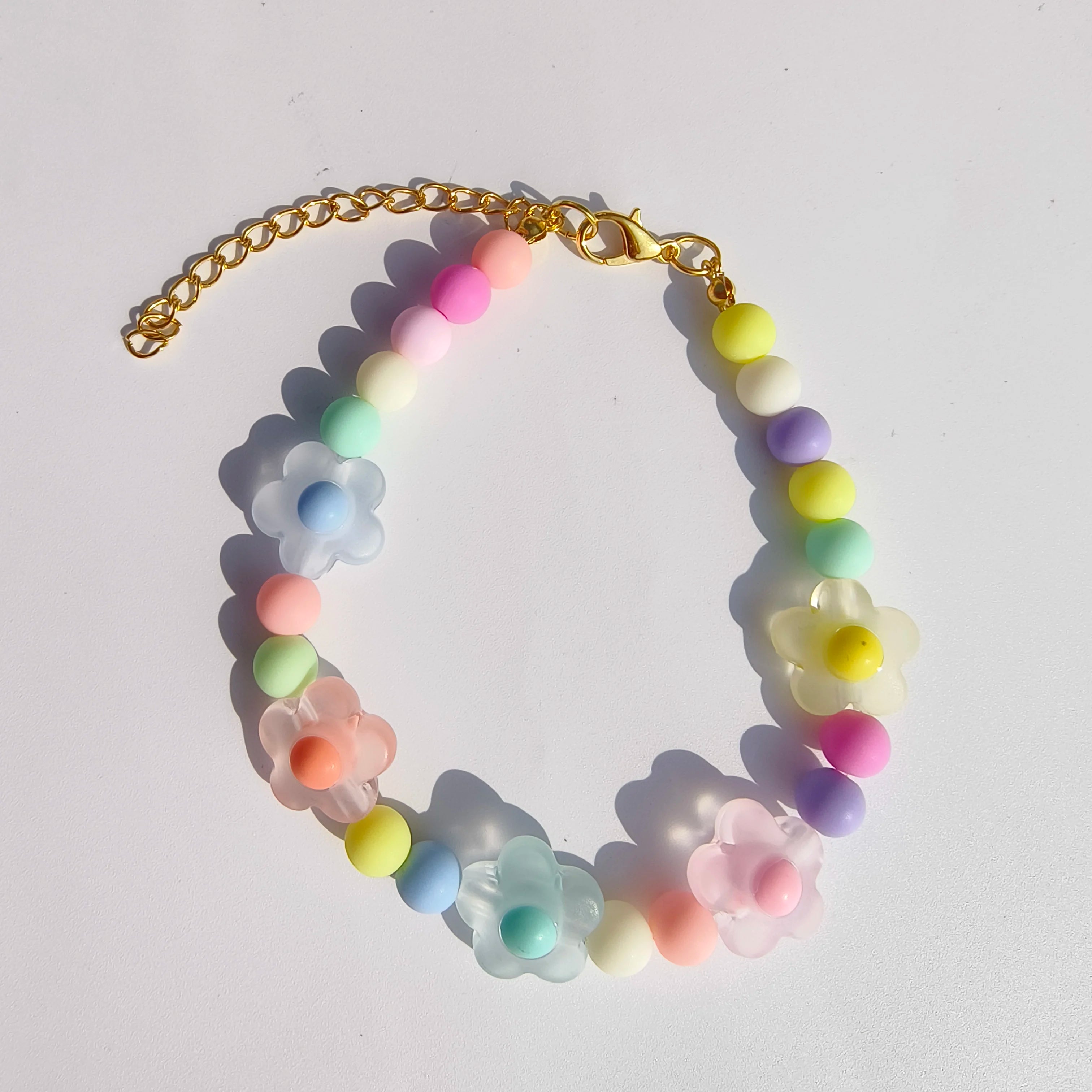 Cute Dog Collars Candy Colored Pearl Necklace Love Flower Beads Alloy Chain Link Adjustable Collar for Dog Cat Pet Supplies