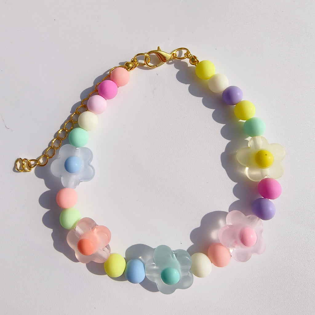 Cute Dog Collars Candy Colored Pearl Necklace Love Flower Beads Alloy Chain Link Adjustable Collar for Dog Cat Pet Supplies