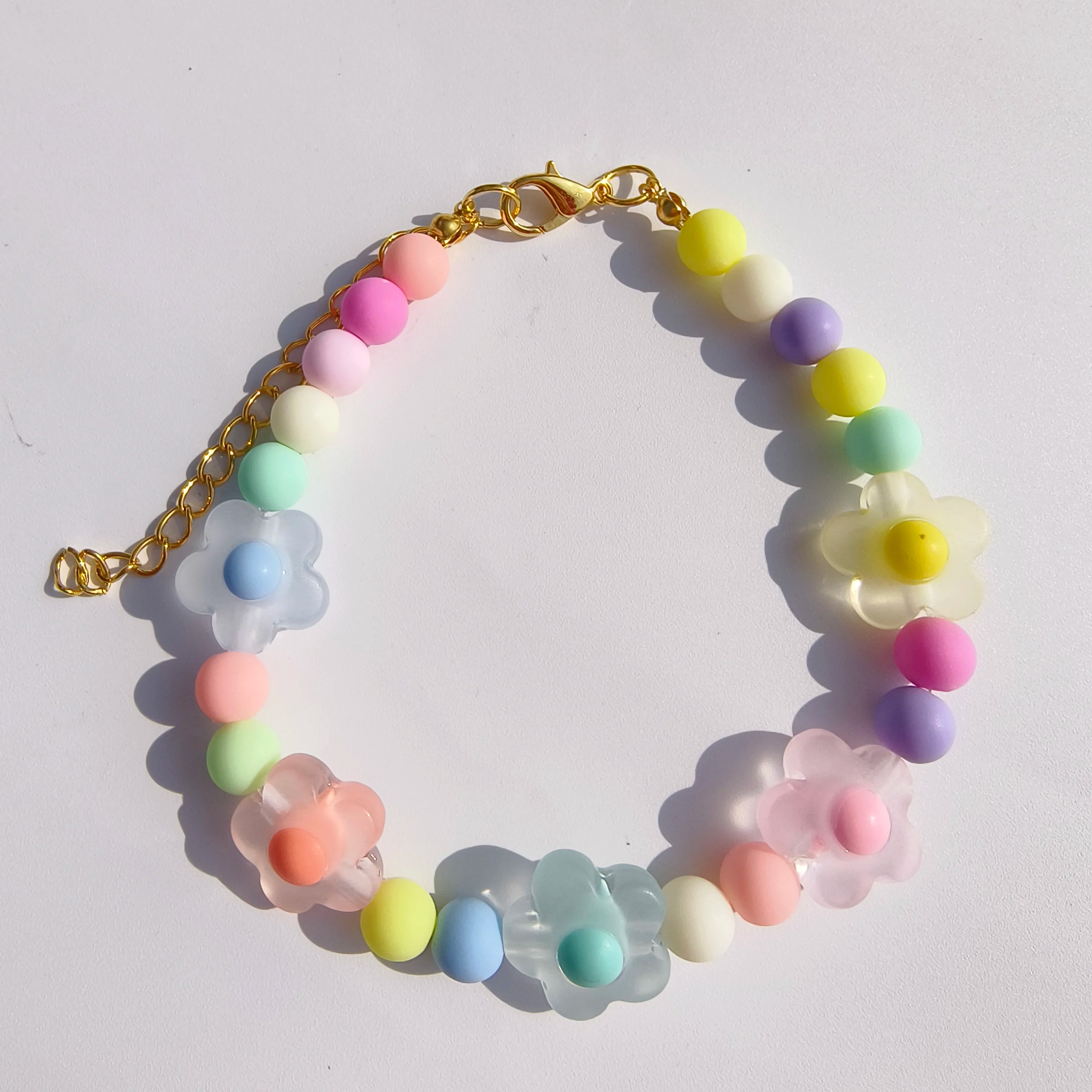 Cute Dog Collars Candy Colored Pearl Necklace Love Flower Beads Alloy Chain Link Adjustable Collar for Dog Cat Pet Supplies